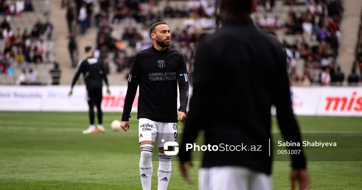 Дженк Тосун проявил интерес к азербайджанским клубам: Я очень люблю вашу страну