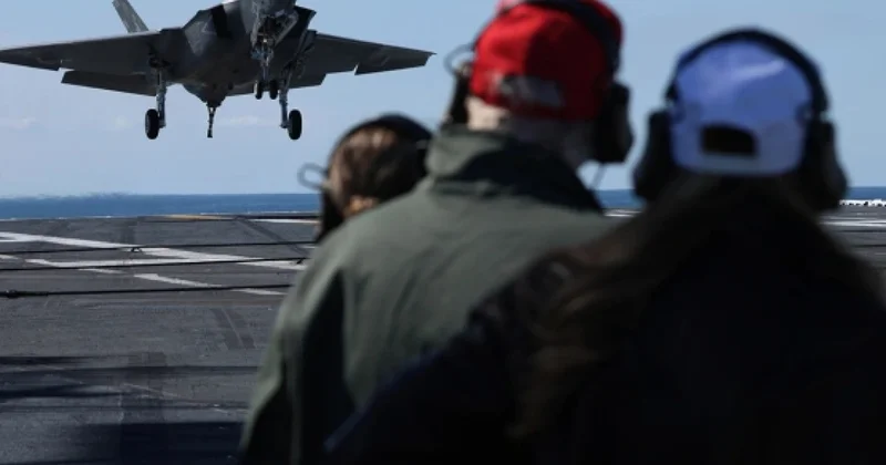 США подтягивают ударные силы: когда по Ирану нанесут удар? Bloomberg