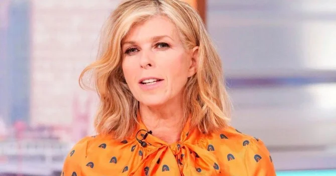 Məşhur aparıcının başına taksidə iş gəldi Dişi sındı