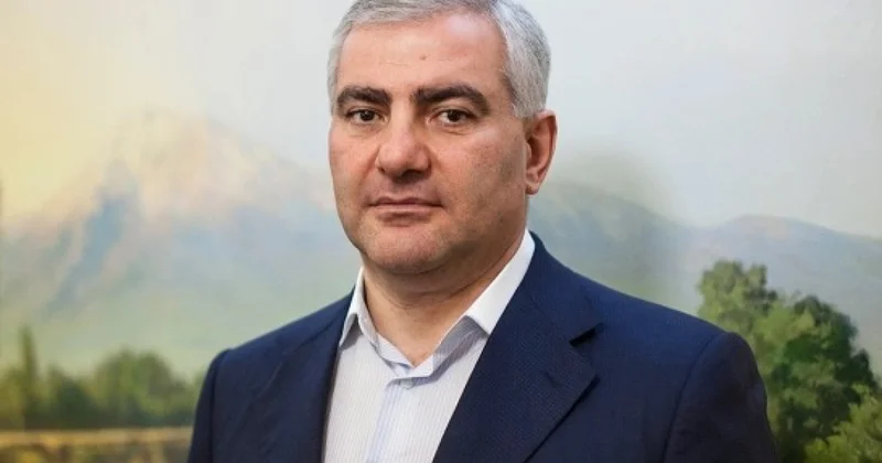 Суд в Армении решил вернуть Карапетяна в СИЗО