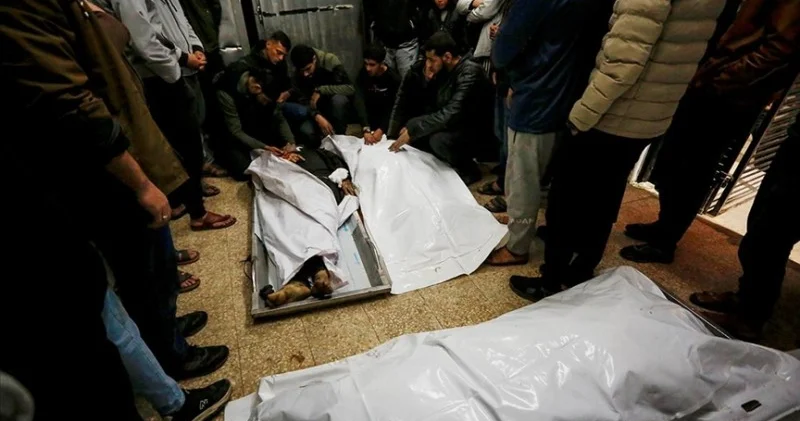 İsrail Qəzza zolağında hücumlarını davam etdirir