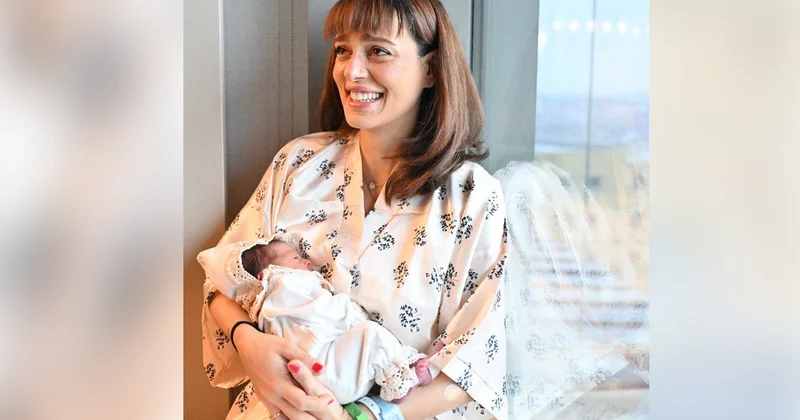 Türkiyəli aktrisa ana oldu Foto