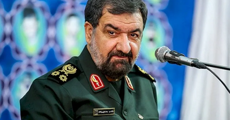 “Sepah” generalı Trampı Hitlerə bənzətdi KONKRET