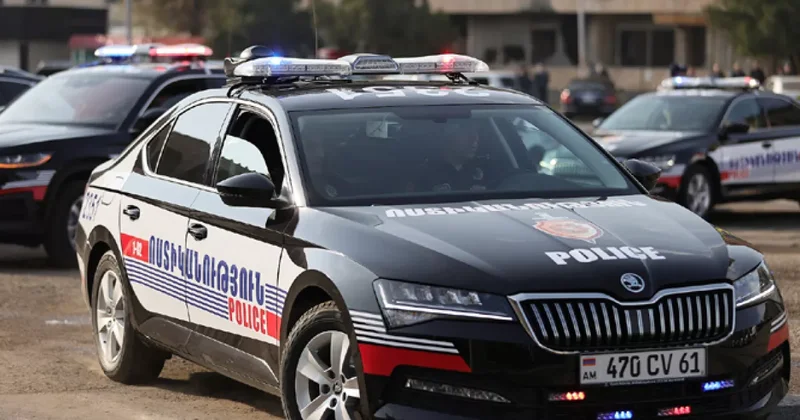 Наезд на полицейских, выстрелы и погоня в Ереване