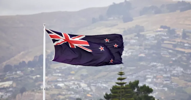 Новая Зеландия закрыла посольство в Иране и эвакуировала персонал