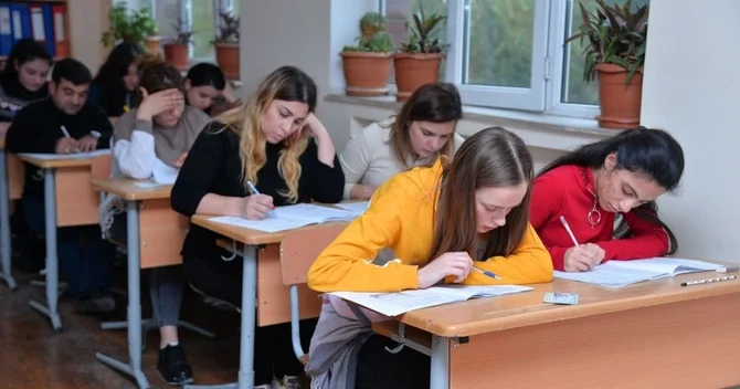 Yanvarın 31 də təhsilini bitirməyənlər üçün eksternat qaydada imtahan keçiriləcək