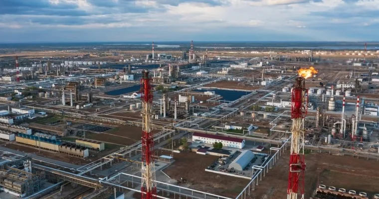 Rusiyanın karbohidrogen gəliri dörddə bir qədər azalıb