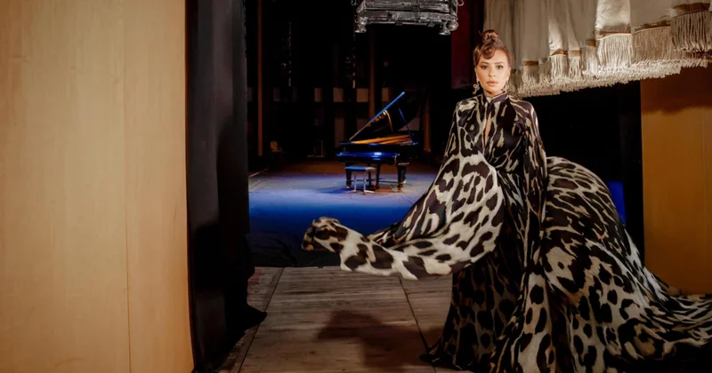 Tünzalə Ağayevanın leopard tərzi FOTOLARDA