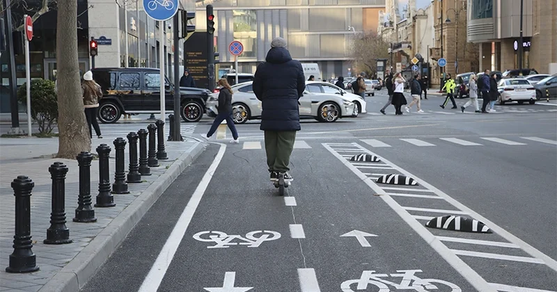 Исследование: Города среднего масштаба отстают в активной мобильности