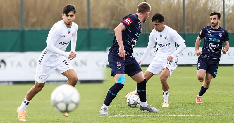Qurban Qurbanov 16 və 19 yaşlı futbolçuları meydana buraxdı Foto