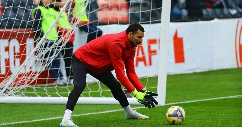 Cалахат АГАЕВ: Я ему сказал, что в ближайшие годы станет первым номером в милли