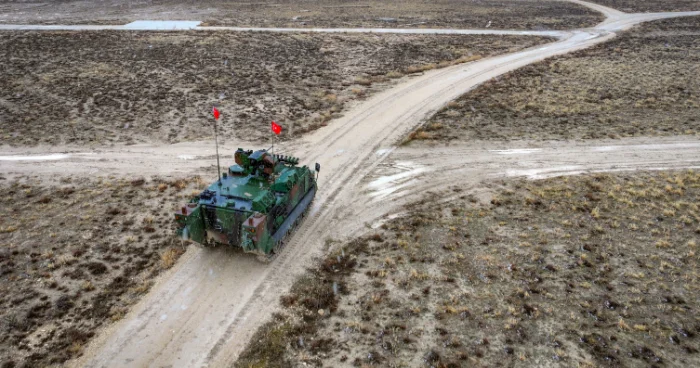 Türkiyənin ilk elektrikli ZTR si təqdim olunub FOTOLAR