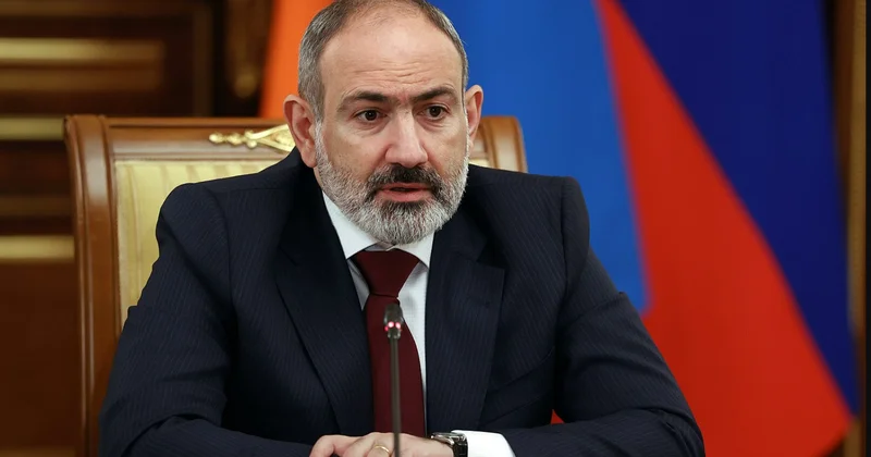 Baş nazir: Kilsə rəhbərliyi Ermənistan təhlükəsizliyinə təhdid mənbəyidir