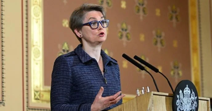 Глава МИД Великобритании отвергла предложения о возобновлении диалога с Москвой