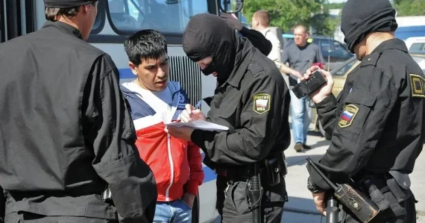 Rusiyada miqrantların deportasiya xərcləri kəskin artıb