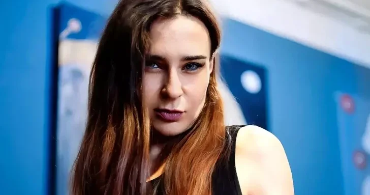 В Арт центре Nine Senses откроется выставка Гюнель Равиловой Зеркала