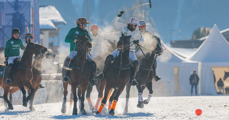 Avstriyanın Kitzbühel şəhərində qarüstü polo üzrə növbəti Dünya Kubokuna start verilib