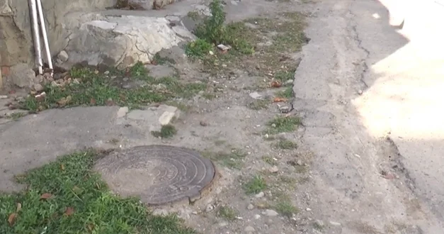 Gəncədə bir qrup sakinin gününü qara edən problem: Topalam mən, düzəltsinlər bunu