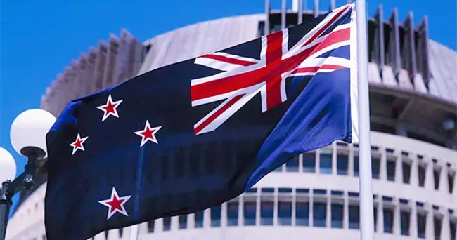 Yeni Zelandiya İrandan diplomatik personalın təxliyə edilməsini elan edib