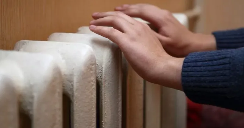 В Киеве примерно сто многоквартирных зданий остаются без отопления