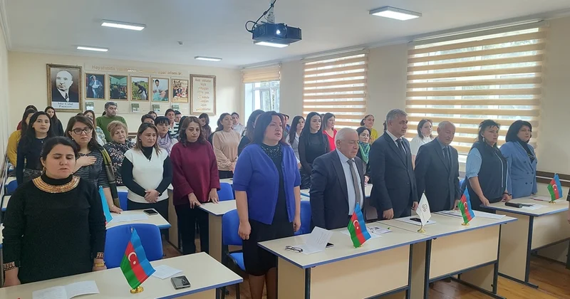 Gəncə Dövlət Universitetində ana dili ilə bağlı toplantı FOTOLAR