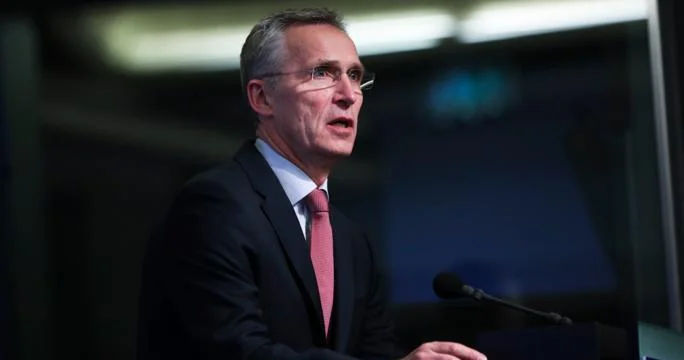 Останутся ли США в НАТО? мнение Столтенберга