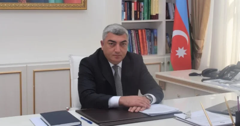 İcra başçısı iki vəzifəli şəxsi işdən çıxardı FOTO