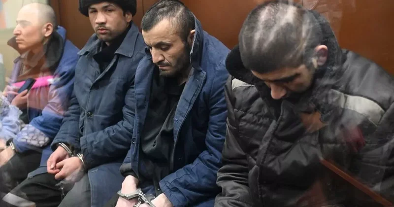 Четверым исполнителям теракта в Крокусе запросили пожизненное заключение