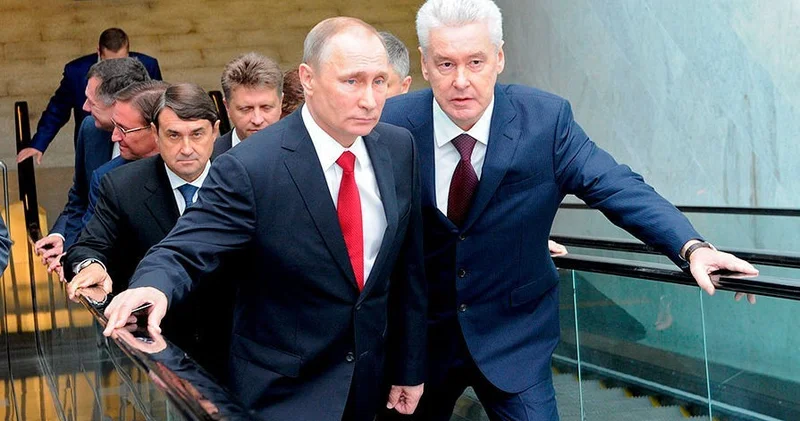 Путин включил Собянина в состав Военно промышленной комиссии