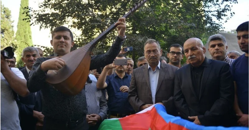 Tabut üstündə SAZ havası Hər vəsiyyət icra olunmalıdırmı?