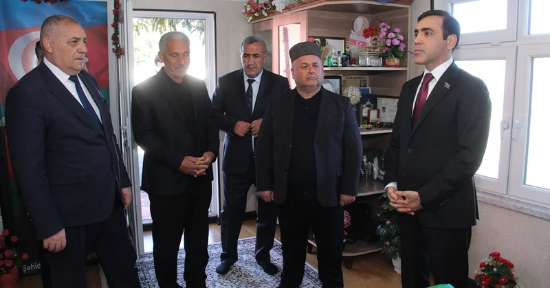 Anar Məmmədov şəhid Ruslan Şahbazovun ailəsi ilə görüşdü Fotolar