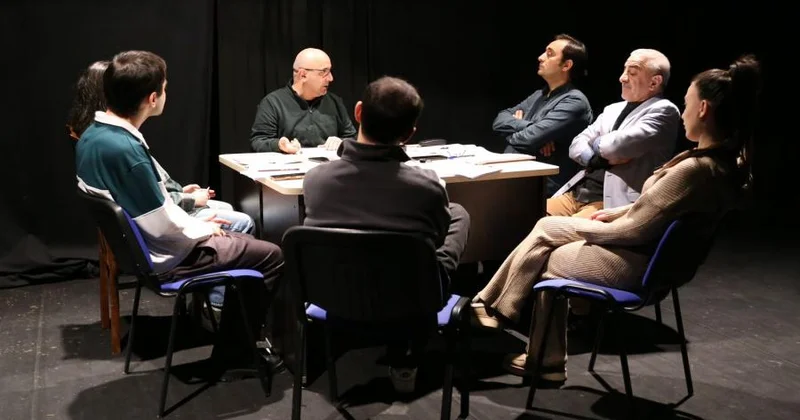 Gənc Tamaşaçılar Teatrı “Qodo həsrətində” tamaşasının oxunuş məşqlərinə başlayıb