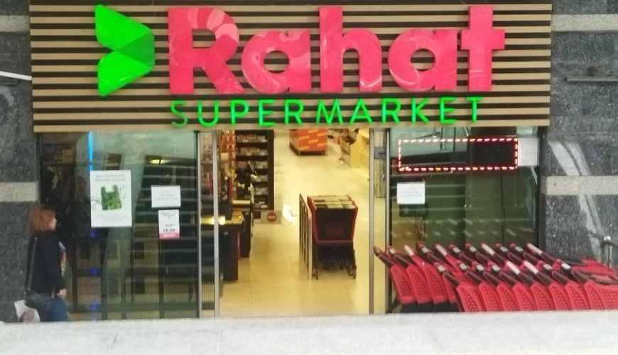 “Rahat Market”də iş yoldaşının telefonunu və üzüyünü OĞURLADI