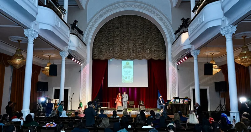 Mahnı Teatrında konsert: “Elimizə yaz gəlir”