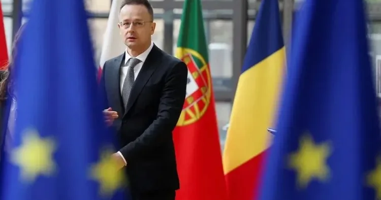 Macarıstanın mövqeyi aydın və dəyişməzdir Siyarto Drujba dan DANIŞDI
