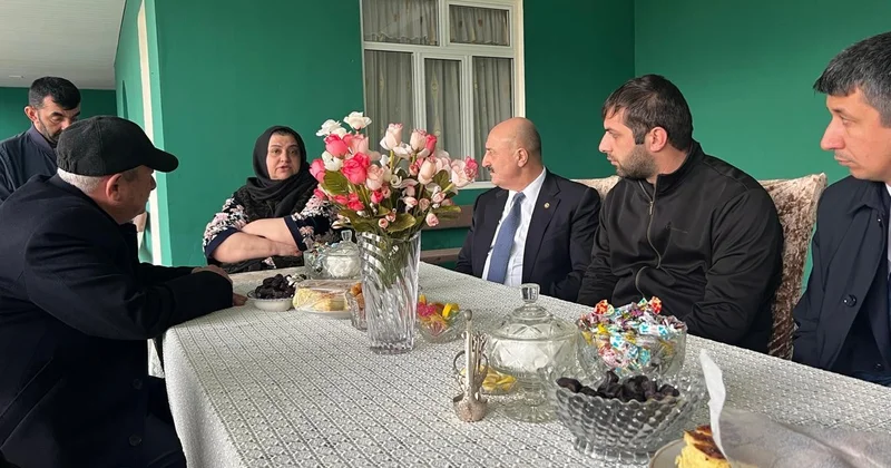 Asif Əsgərov şəhid ailəsini ziyarət edib, vətəndaş qəbulu keçirib (FOTOLAR)