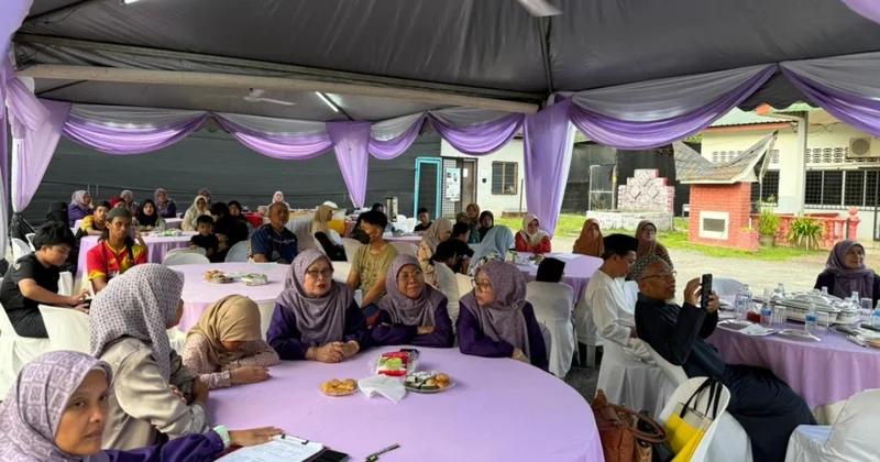 Azərbaycan səfirliyi Malayziyada kimsəsiz uşaqlar üçün iftar süfrəsi açıb