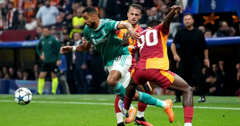 Liverpul Qalatasaray matçının hakimləri bəlli oldu