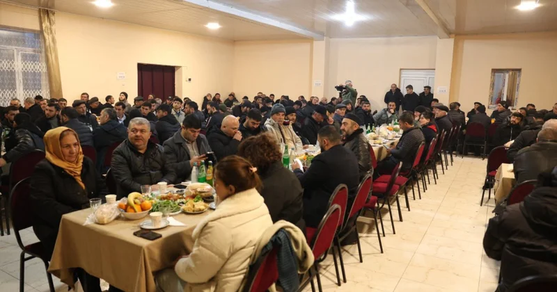 Dmanisidə müsəlman icması üçün iftar süfrəsi