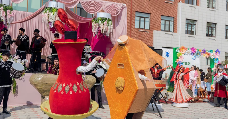 Gəncə “Dünya Məktəbi”ndə “Paxlava” festivalı keçirildi Fotolar