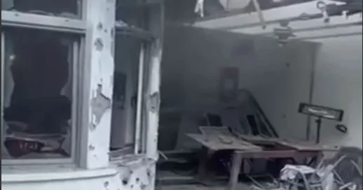 İran İsrailə yenidən kasetli raketlərlə zərbə endirdi VİDEO