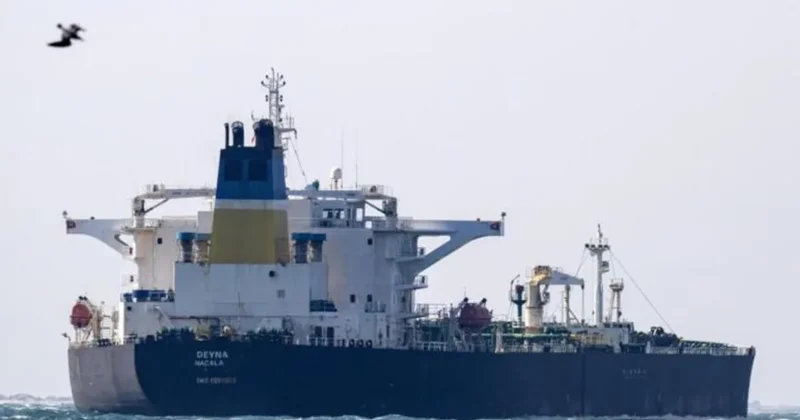 Fransa Rusiyanın kölgə donanması ilə əlaqəli tankerini sərbəst buraxıb