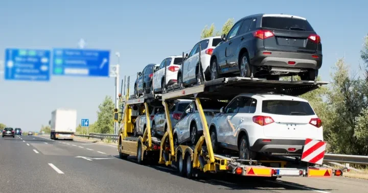 Azərbaycana avtomobil idxalında böyük azalma