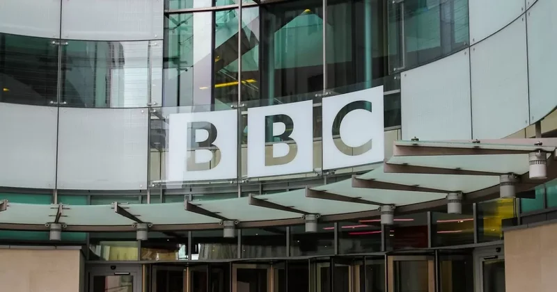 BBC сократит до 2000 сотрудников на фоне финансового давления