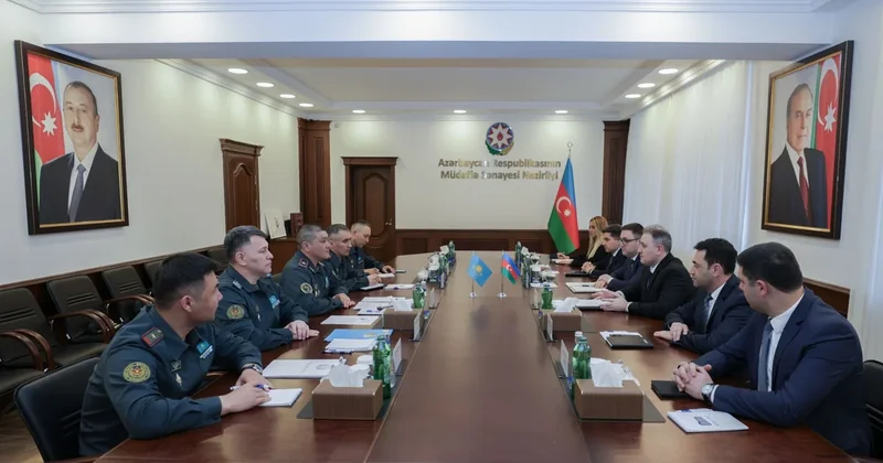 Азербайджан и Казахстан обсудили развитие военно технического сотрудничества