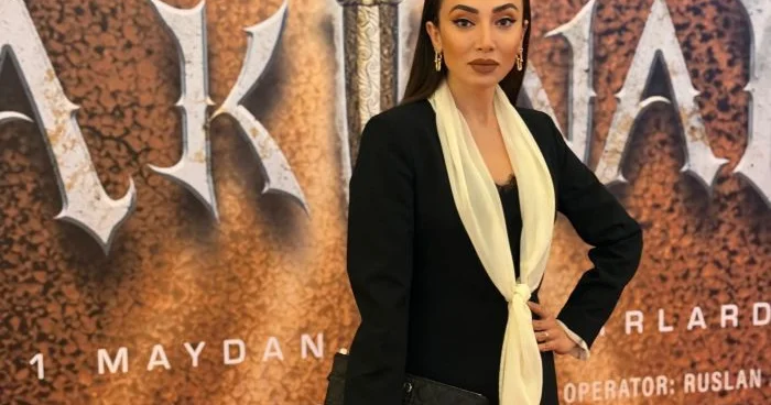 Əməkdar artist Həcər Ağayeva “Akinak” filminin premyerasında parladı: Sənətin zirvəsində bir ulduz FOTOLAR