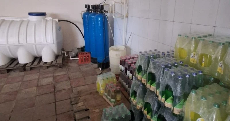 Alkoqolsuz içkilərin emalı müəssisəsində pozuntular aşkarlandı FOTO