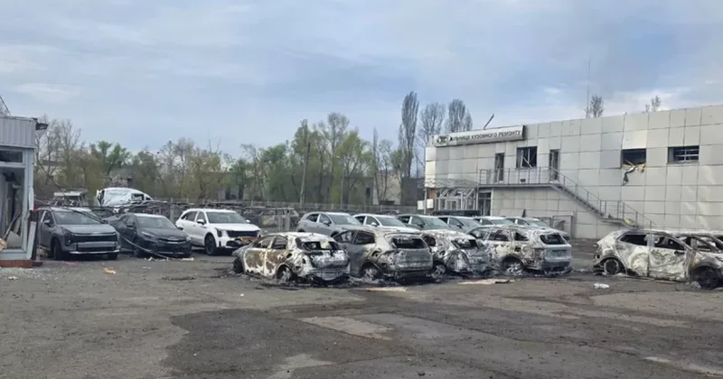 В Киеве в результате удара повреждены автосалоны Mercedes, Kia и Ducati: ВИДЕО