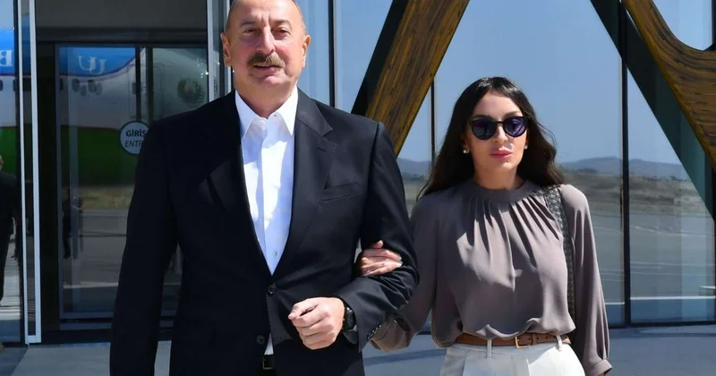 Prezident və xanımı Türkiyədə səfərdədir