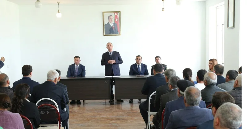 Padar qəsəbəsində səyyar qəbul görüş keçirildi FOTOLAR